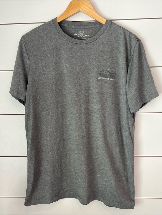 Vineyard Vines Other - Vineyard Vines Heather Gray Short Sleeve Crewneck Tee